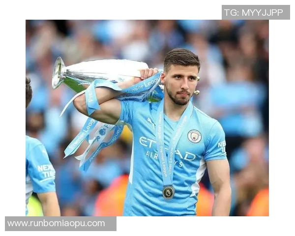 鲁本迪亚斯的足球之路：从青涩少年到世界顶级后卫的成长历程